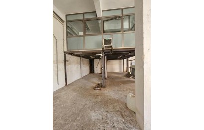 Resale - Commercial - Alicante - San Gabriel