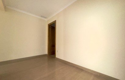 Reventa - Apartment - Elche - Centro