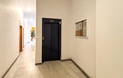 Reventa - Apartamento / piso - Santa Pola - Centro