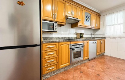 Reventa - Apartamento / piso - Elche - Zona Deportiva-Nuevo Altabix