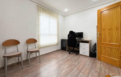 Reventa - Apartamento / piso - Elche - Zona Deportiva-Nuevo Altabix