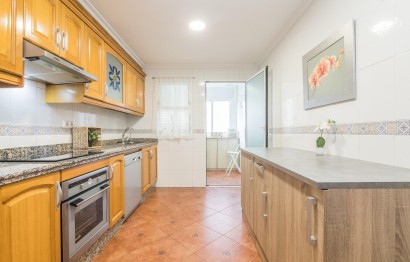 Reventa - Apartamento / piso - Elche - Zona Deportiva-Nuevo Altabix
