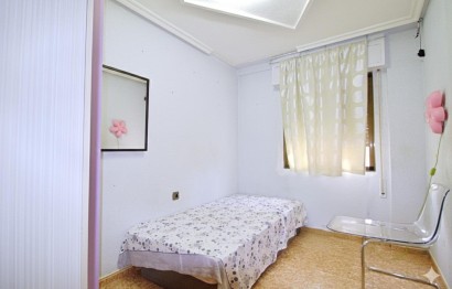 Revente - Appartement - Elche - San Crispín