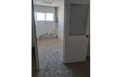Reventa - Comercial - Elche Pedanías - Algoros