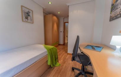 Reventa - Apartamento / piso - Elche - Sector V