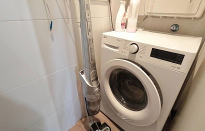 Reventa - Apartamento / piso - Arenales del Sol - Calle albacete