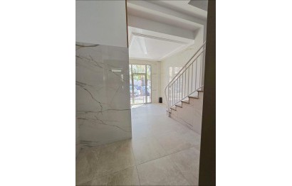 Reventa - Apartamento / piso - Elche - Sector V