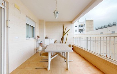 Reventa - Apartamento / piso - Elche - Centro