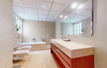 Reventa - Apartamento / piso - Elche - Centro