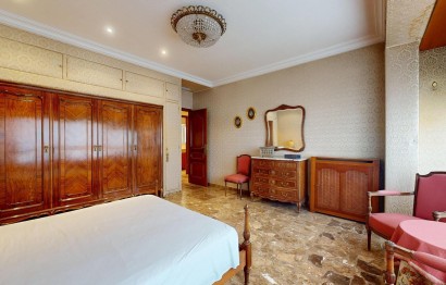 Reventa - Apartamento / piso - Elche - Centro