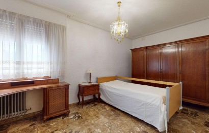 Reventa - Apartamento / piso - Elche - Centro