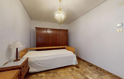 Reventa - Apartamento / piso - Elche - Centro