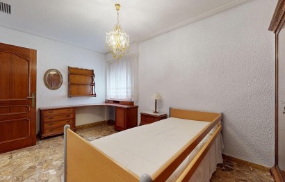 Reventa - Apartamento / piso - Elche - Centro