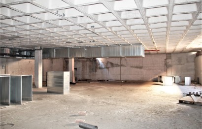 Reventa - Plot - Alicante - Babel