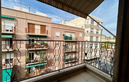 Reventa - Apartment - Elche - Reina Victoria-Miguel Hernández