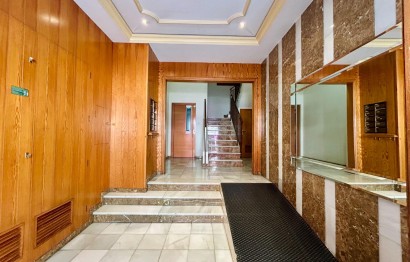 Reventa - Apartment - Elche - Reina Victoria-Miguel Hernández