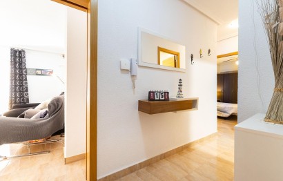 Resale - Apartment / flat - Torrevieja - Acequion