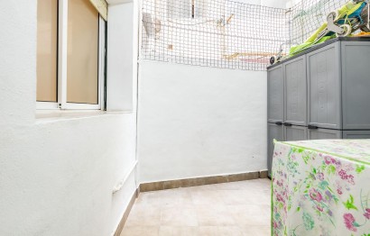 Resale - Apartment / flat - Torrevieja - Acequion