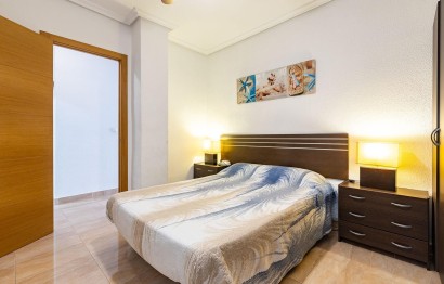 Resale - Apartment / flat - Torrevieja - Acequion