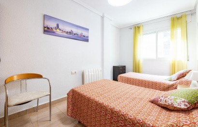 Resale - Apartment / flat - Torrevieja - Acequion