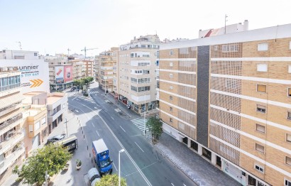 Resale - Apartment / flat - Torrevieja - Acequion