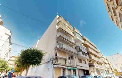 Resale - Apartment / flat - Santa Pola - Centro