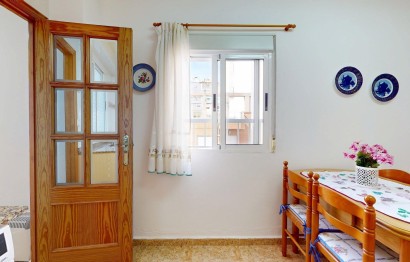 Resale - Apartment / flat - Santa Pola - Centro