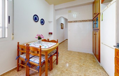 Resale - Apartment / flat - Santa Pola - Centro