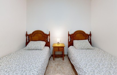 Resale - Apartment / flat - Santa Pola - Centro