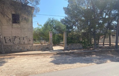 Resale - Villa - Elda - Las Trescientas - San Francisco