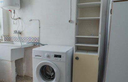 Resale - Apartment / flat - Elche - Sector V