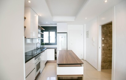 Resale - Penthouse - Arenales del Sol - Zona paseo maritimo