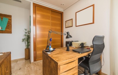 Resale - Apartment / flat - Elche - Torreta - Portalada