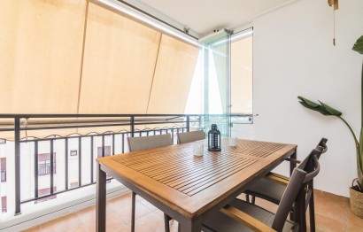 Resale - Apartment / flat - Elche - Torreta - Portalada