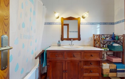 Resale - Villa - Pilar de la Horadada - PILAR DE LA HORADADA