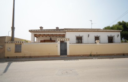 Resale - Villa - Pilar de la Horadada - PILAR DE LA HORADADA