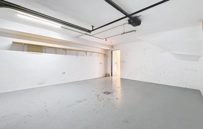 Resale - Townhouse - Onil - San Jaime