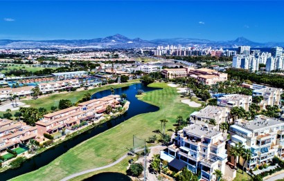 Resale - Apartment / flat - Alicante - Alicante Golf