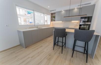 Reventa - Apartamento / piso - Elche - Centro