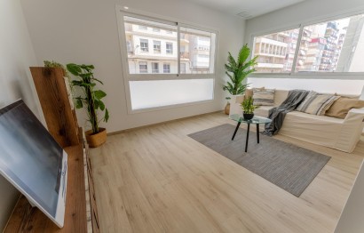 Reventa - Apartamento / piso - Elche - Centro