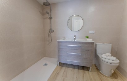 Reventa - Apartamento / piso - Elche - Centro