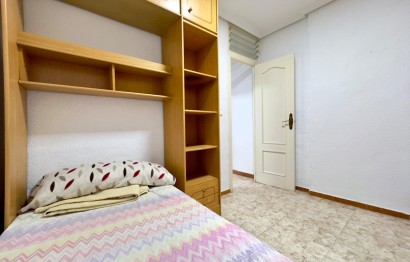 Revente - Apartment - Elche - San Crispín