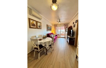 Resale - Apartment / flat - Santa Pola - Gran Playa