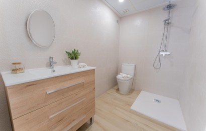 Reventa - Apartamento / piso - Elche - Centro