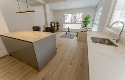 Reventa - Apartamento / piso - Elche - Centro