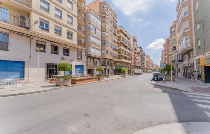 Reventa - Apartamento / piso - Elche - Centro