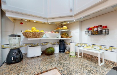 Resale - Apartment / flat - Elche - Playa arenales del sol