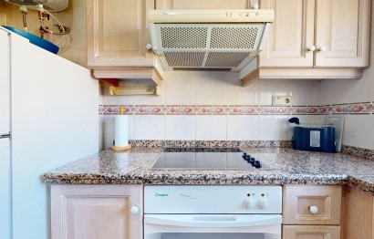 Resale - Apartment / flat - Elche - Playa arenales del sol