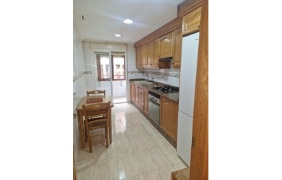 Reventa - Apartamento / piso - Elche - Centro