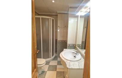 Reventa - Apartamento / piso - Elche - Centro